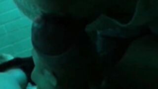 chik.plasticc haciendo un oral.