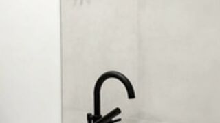 Hannahowo nude in Shower