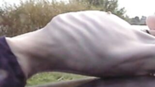 anorexic Ilka pose in car 8t00608