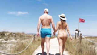2021 Lily_is_naked