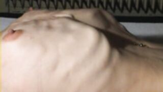 anorexic Katja pose 8t00343