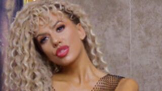 nicky-domme_2022-08-01