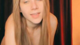 Alexispeach masturbation
