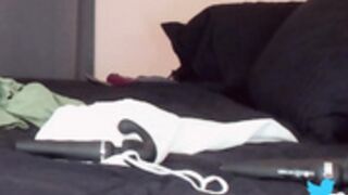 Hollyextra standing squirt in ticket show 22-07-2022