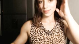 beautiful fit lady on cam