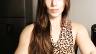 beautiful fit lady on cam