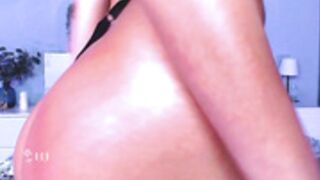 bianca_lawwson tits soft and saggy, butt firm and ready
