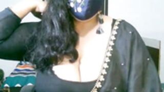 Param-kaur002