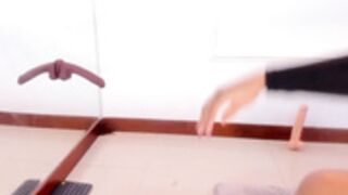 Juicy-Karla Dildo BJ