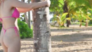 Superbe Tropicale awesome blonde 1920x1080