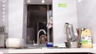 Ranking_Dessert x08 in kitchen