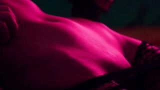 Artmosphera close-up dance