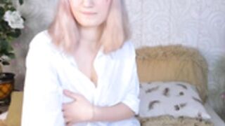 melissasimon light blur oiled tits