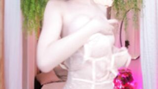 vivianperri 1/3