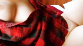 Hot Canadian Loves Wood