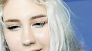 kateline_ aka  mary_veatch wet