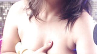 Raahishergil - FLASHING HER SINGLE BOOB