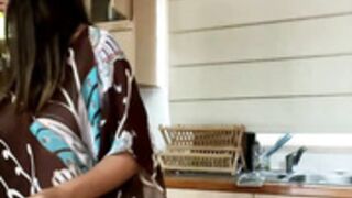 Misslolitapop doing dishes OF