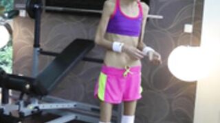 anorexic Denisa 8t00440