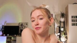 Charming_Daisy 2022-10-03 blonde pre show new