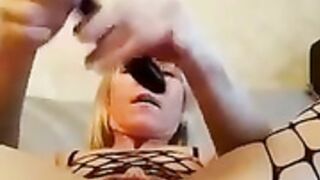 Sindy Rose urethral play