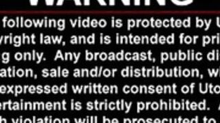 FBB beats up gym idiot