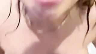 Riley Reid fucking in bathtub