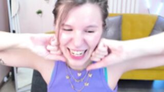 kerry_blush cameltoe