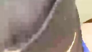 arab flashing titties