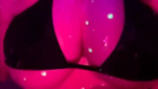 Bee under the shower