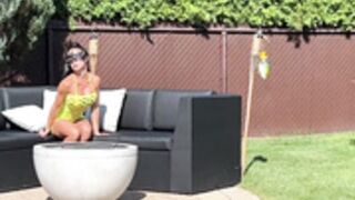 MissLexa in her backyard