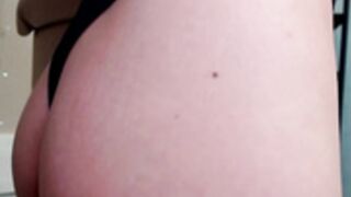 Betsiebunny's boobs, body tour