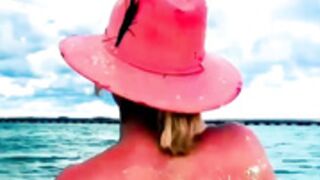 Britney Spears nude (Censored) at a Beach - 10/4/22