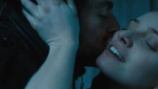 FRENCH ACTRESS REAL PENETRATION ON SCENE