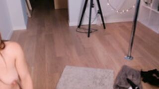 SuzyBloow   016   [Fucking Machine]