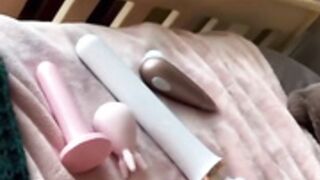 Kirsten dunn / KeeKeeramone