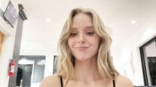 Caroline Zalog Nude Bedtime Livestream Video Leaked