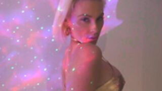 M1kk1 B -  Sexy OF Dance