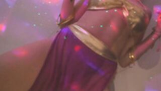 M1kk1 B -  Sexy OF Dance