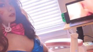 Luxebunnie short wand tease