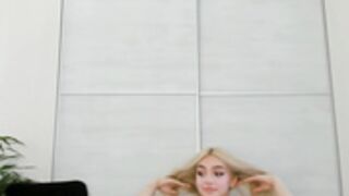 Elizabeth__Gray 2022-10-15 topless nip slips HD