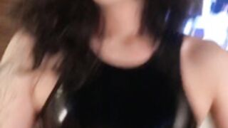 emilyunicorn 10-04-2020 Fucking Her Girlfriend And Cumm