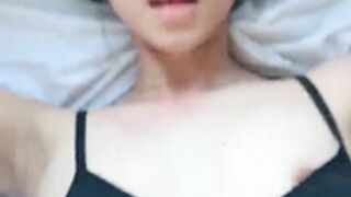 Amateur Asian chick
