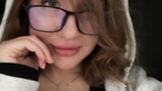 drn_kln aka Daryna Kalininets aka dorarrr OF video 15