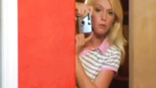 Syren Gets Herself Off in the Shower