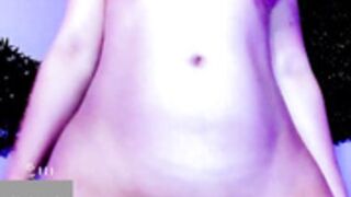 emilyjoneschat  2022-10-05