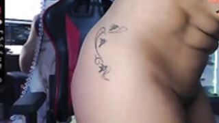 DIANITA_1988 multiple toys play