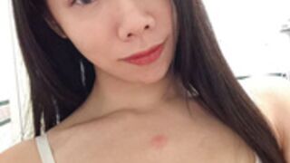 Taiwanese amateur sends me a sexy video in what’s app