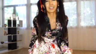 LittleSubGirl OF Squirting All Over Herself