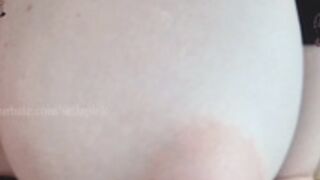 Sellapink squirting pussy